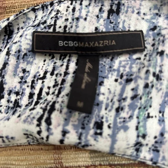 BCBGMaxAzria Gray and White Ruffled Sleeveless Blouse - Picture 3 of 7